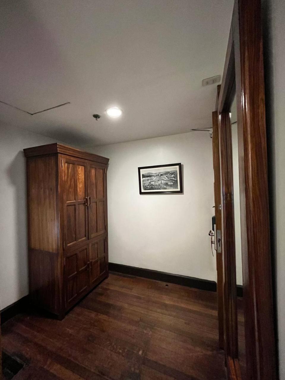 Log Cabin Hotel - Baguio Baguio City Habitación foto